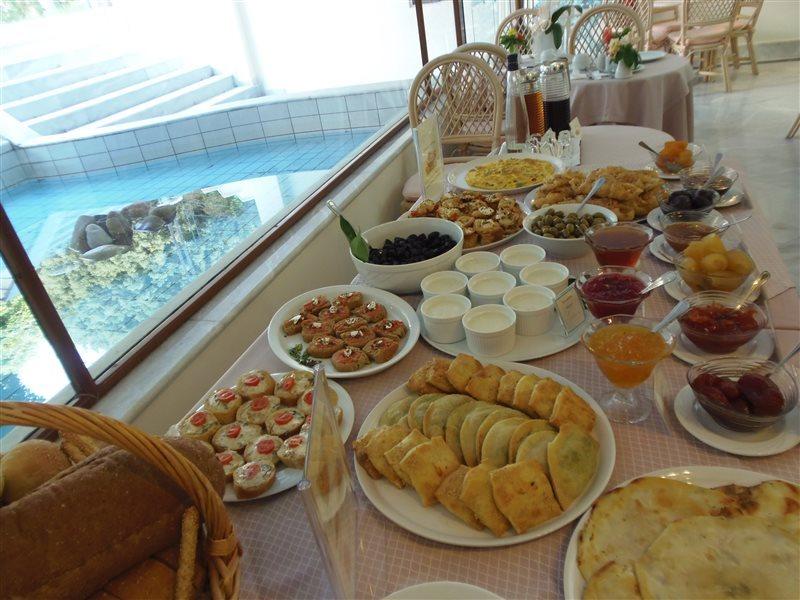 Atlantica Yakinthos Otel Kato Daratso Dış mekan fotoğraf