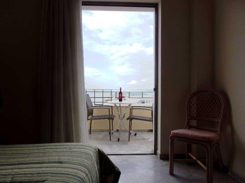 Atlantica Yakinthos Otel Kato Daratso Dış mekan fotoğraf