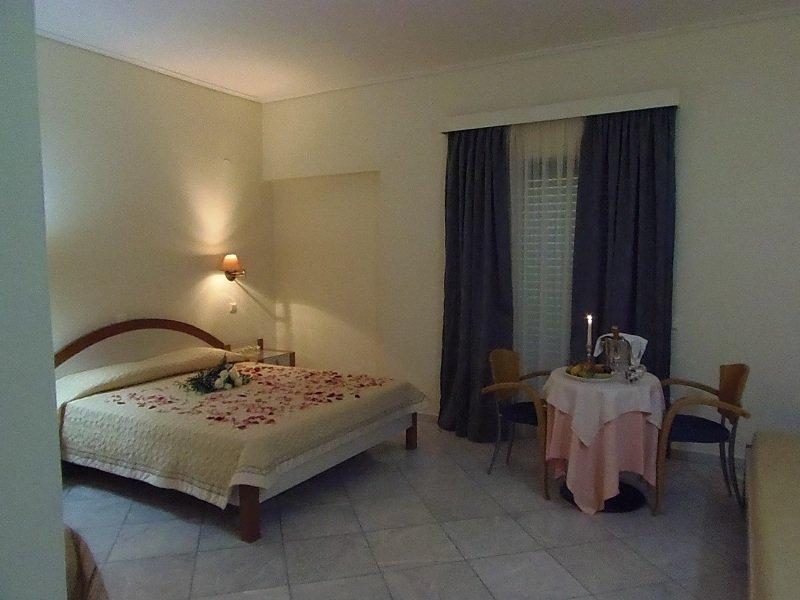Atlantica Yakinthos Otel Kato Daratso Dış mekan fotoğraf